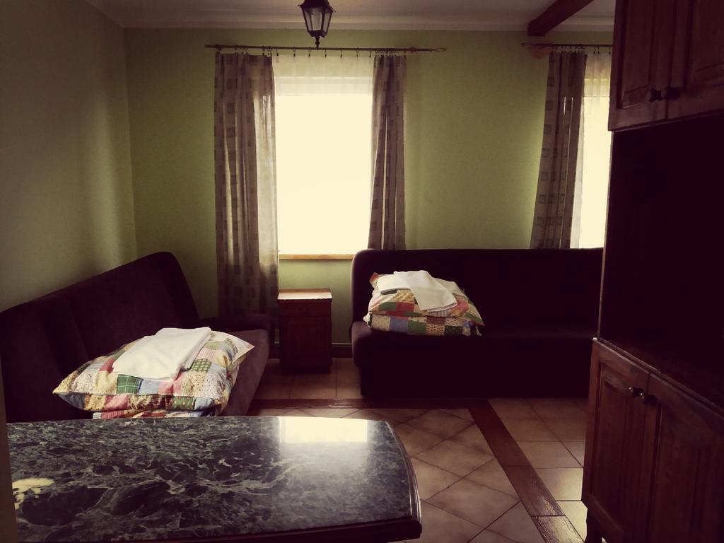 Ostoja Apartment Bialowieza Exterior photo
